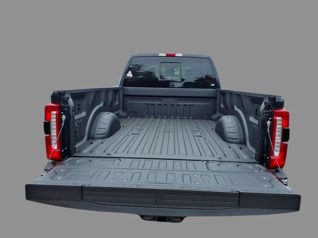 New 2026 Ford F350 XLT w/ XLT Premium Package AWD/4WD image 8