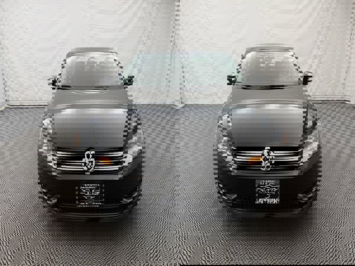 Used 2013 Volkswagen Passat 2.5 SE image 3