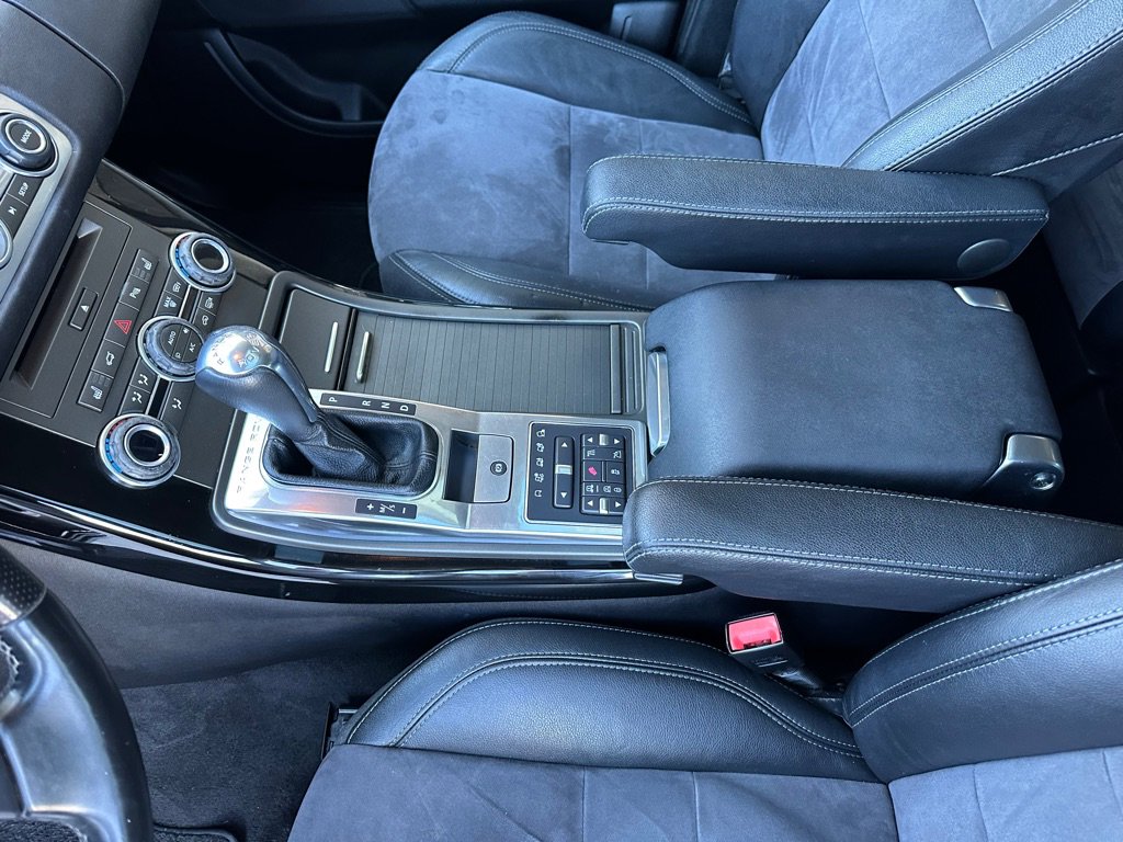 Used 2013 Land Rover Range Rover Sport HSE image 12