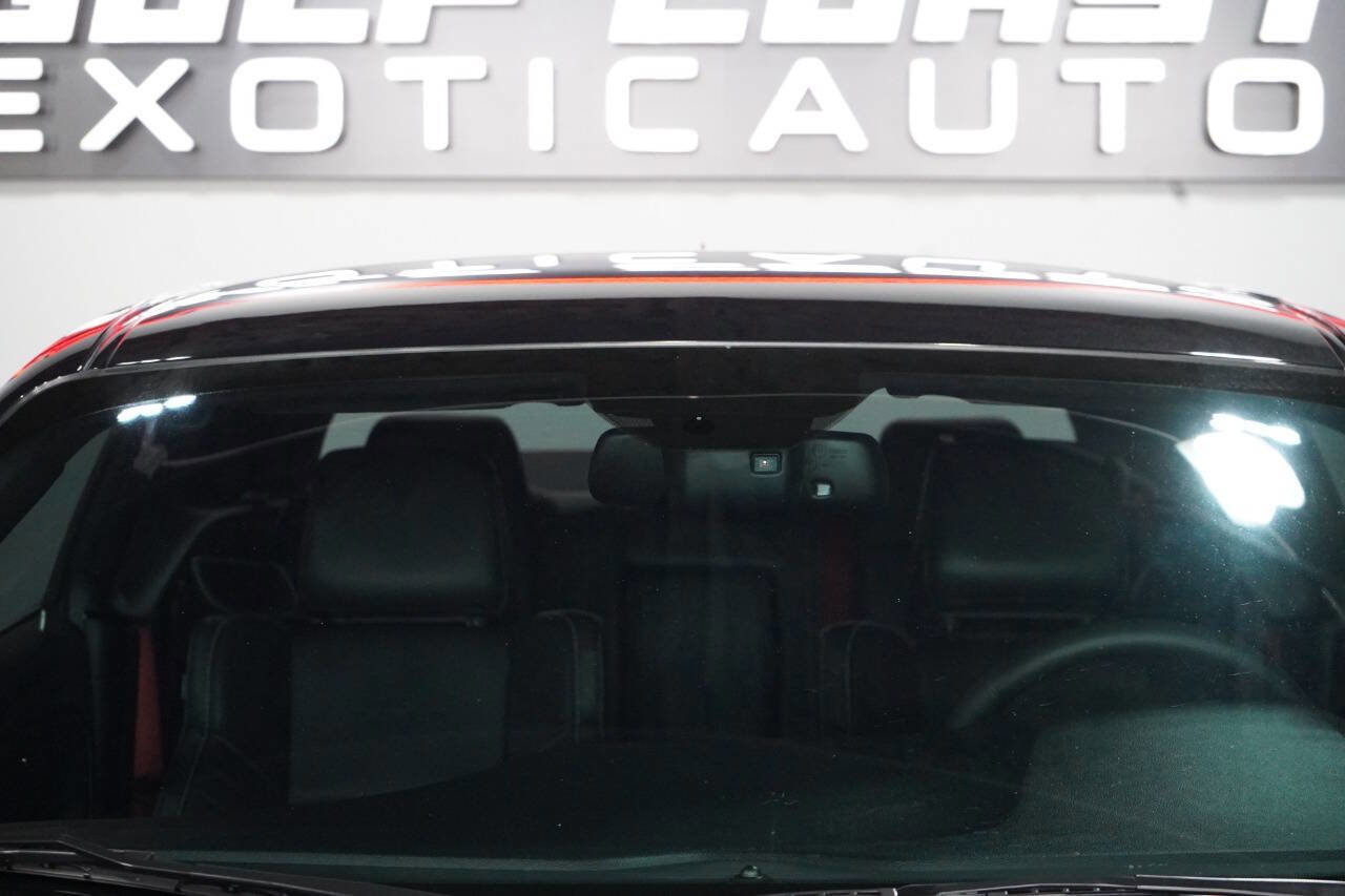 Used 2015 Dodge Challenger SRT Hellcat image 30