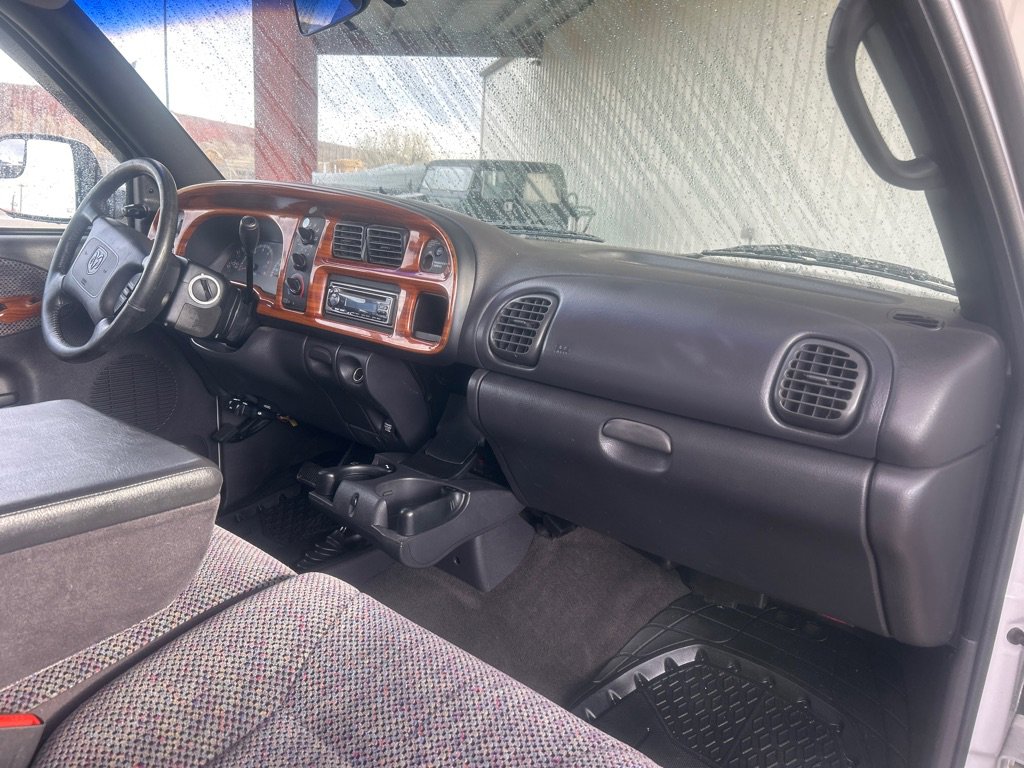 Used 1999 Dodge Ram 2500 Truck 4x4 Quad Cab image 14