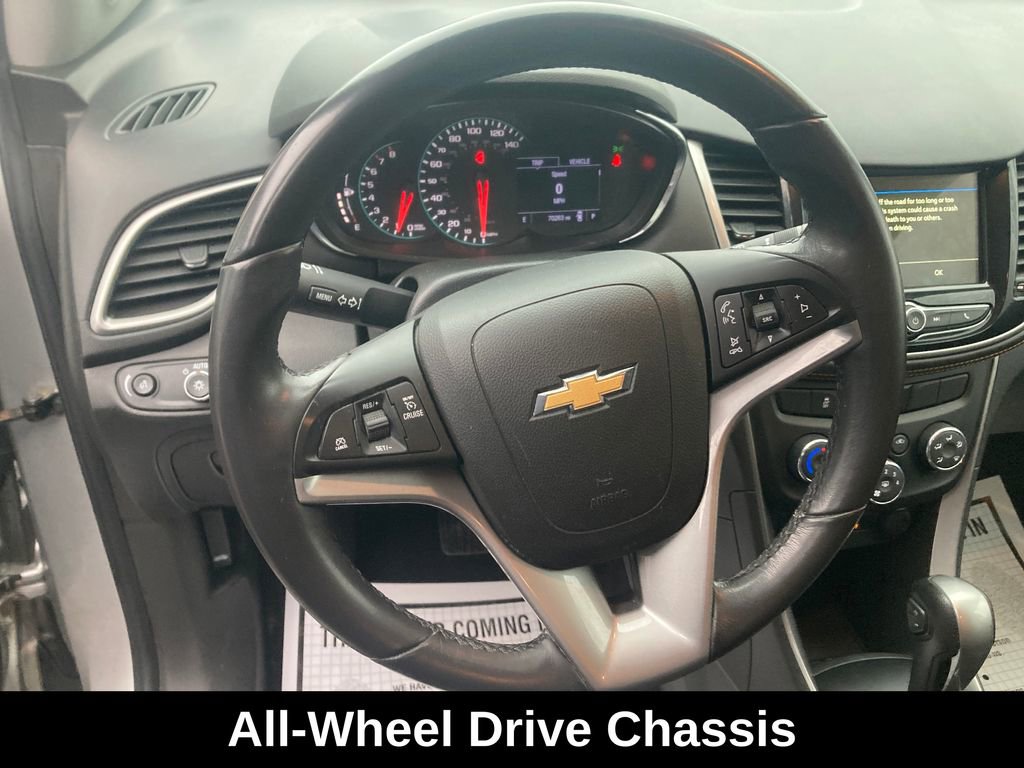 Used 2019 Chevrolet Trax LT w/ LT Convenience Package image 18