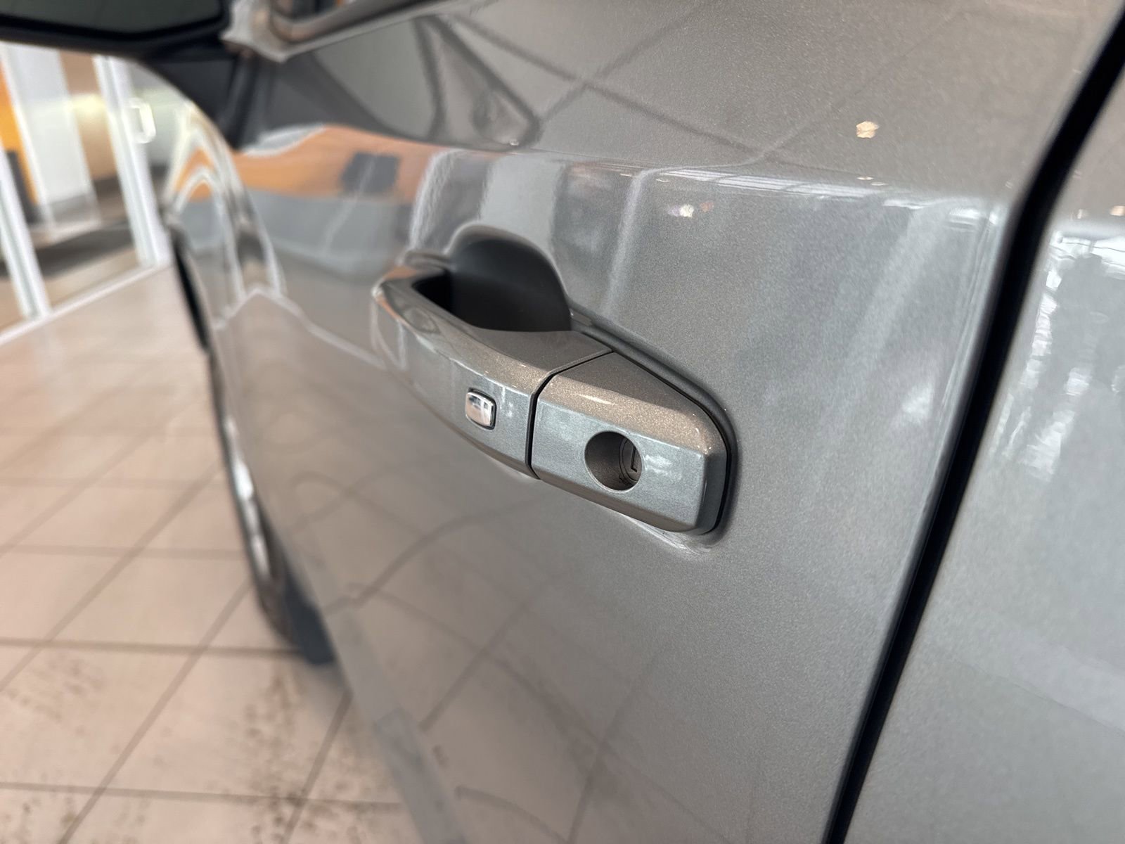 Used 2025 Chevrolet Silverado 1500 LT image 16