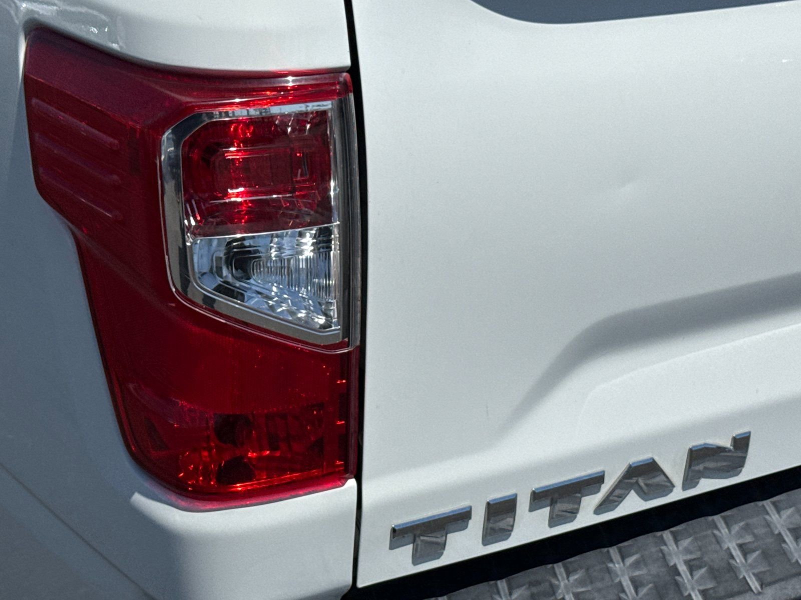 Used 2019 Nissan Titan S w/ S Utility Package RWD image 24