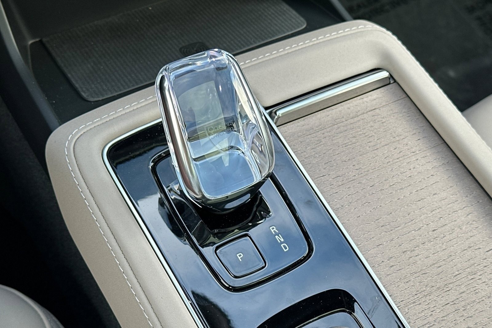 New 2026 Volvo XC90 T8 Plus image 25