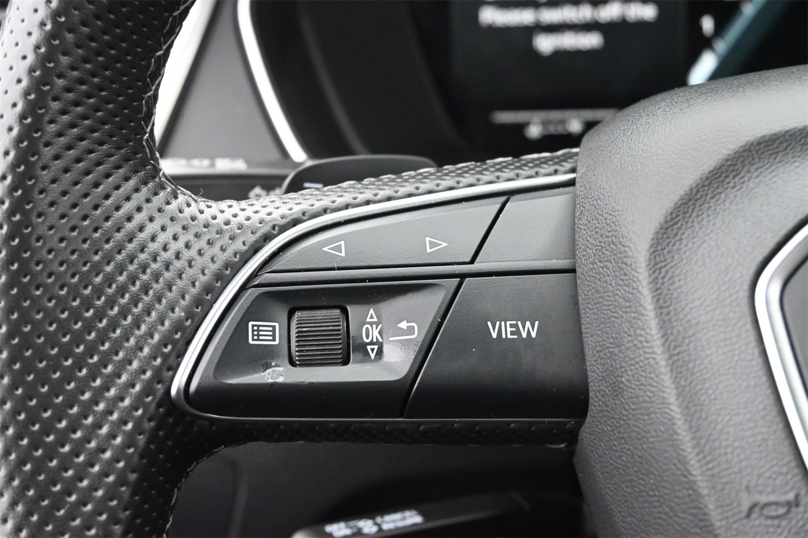 Certified 2022 Audi SQ5 Premium Plus image 6