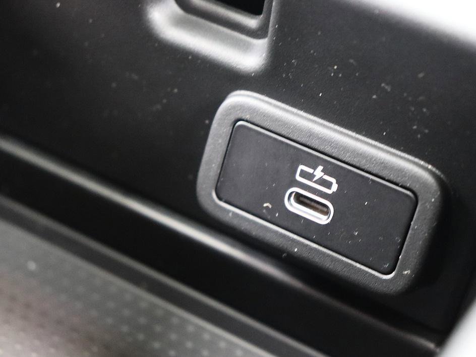 Used 2025 BMW 430i w/ Premium Package image 32