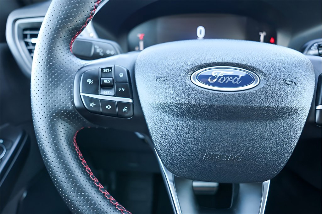 Used 2024 Ford Escape ST-Line Select w/ Tech Pack #1 image 12