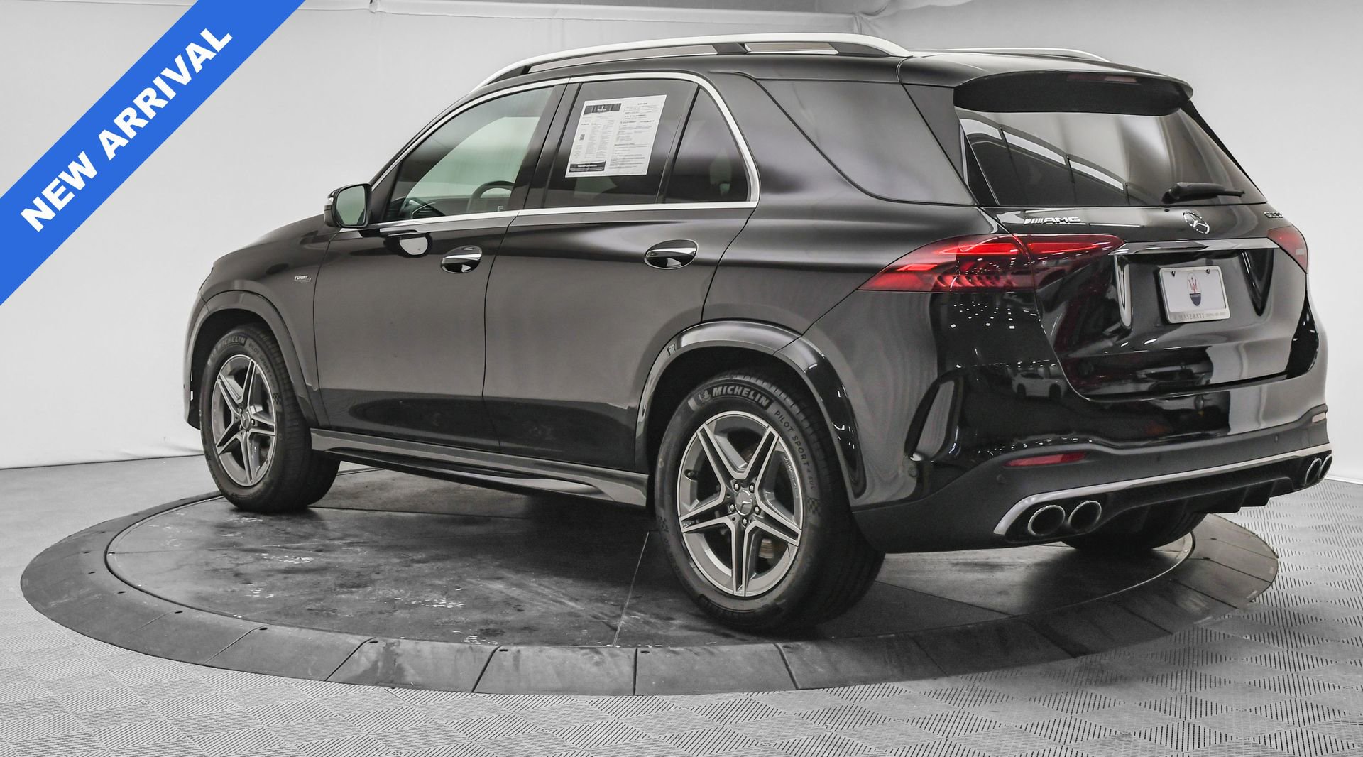 Used 2025 Mercedes-Benz GLE 53 AMG 4MATIC image 5