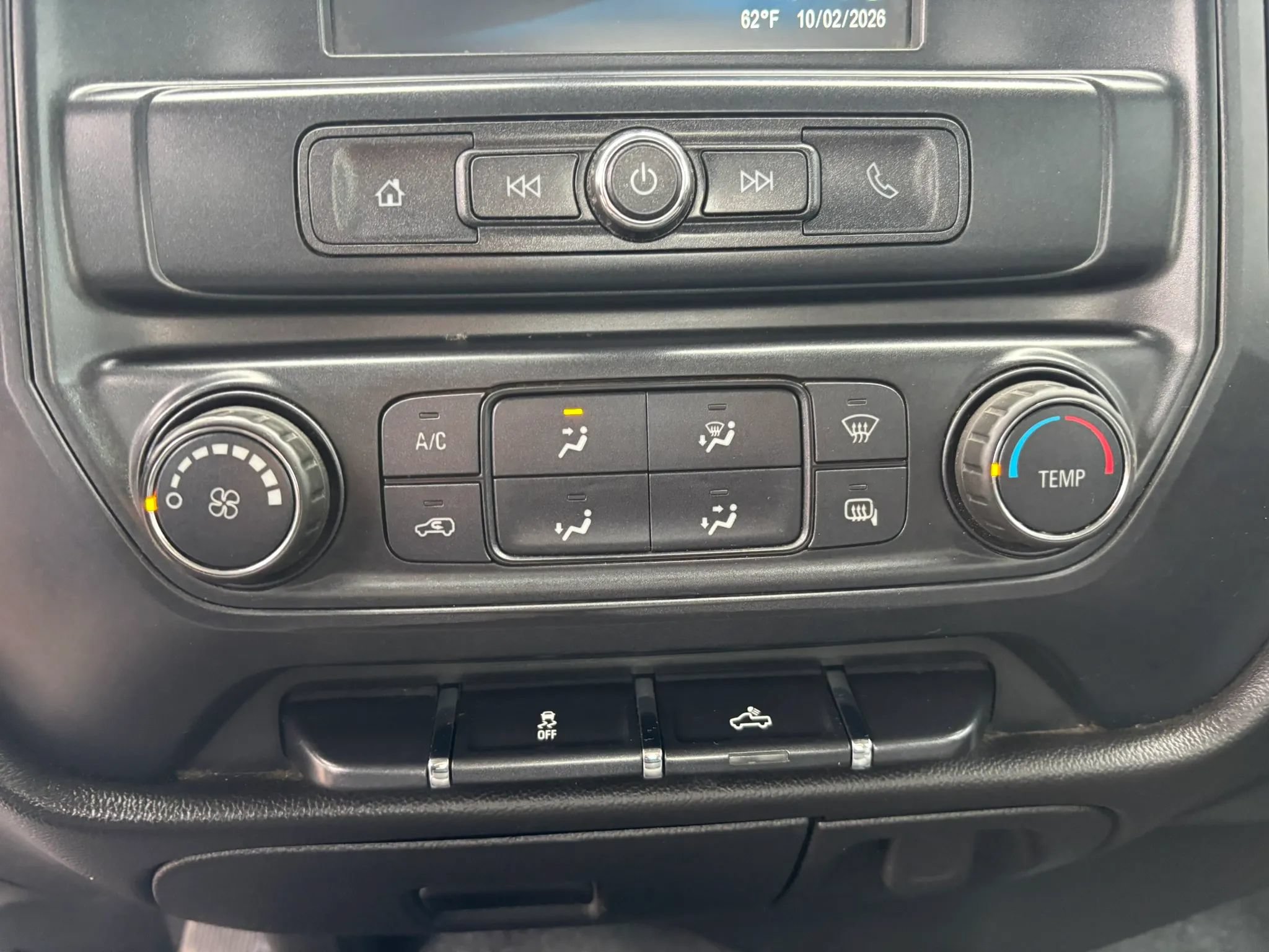 Used 2018 Chevrolet Silverado 2500 W/T w/ WT Fleet Convenience Package AWD/4WD image 24