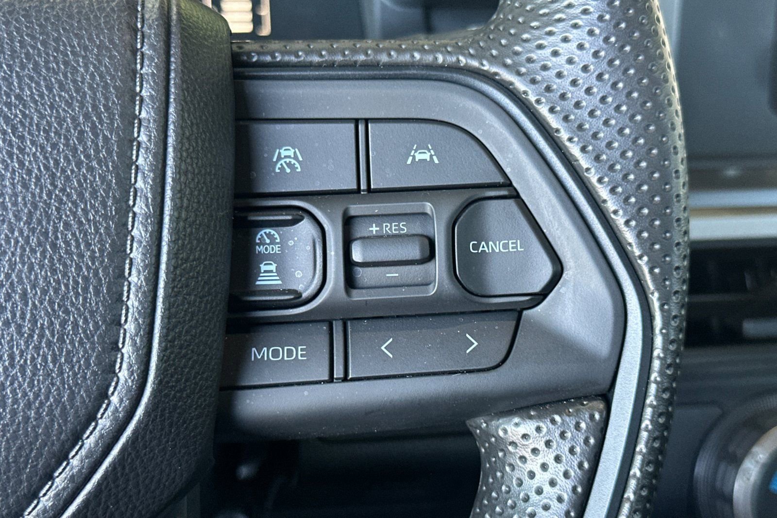 Used 2025 Toyota Tacoma SR5 RWD image 26