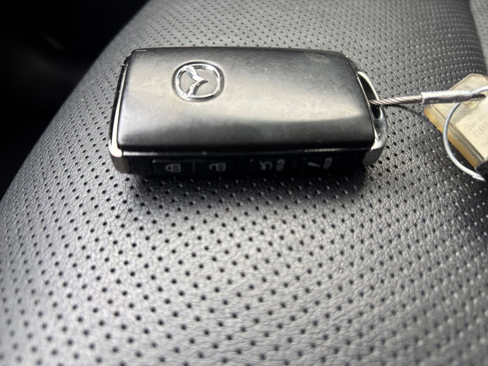 Used 2025 MAZDA CX-70 3.3 Turbo w/ Preferred Package image 22