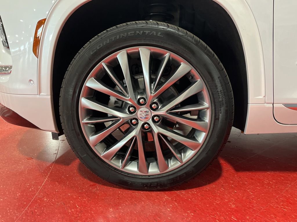 Used 2025 Buick Enclave Avenir w/ Super Cruise Package image 9