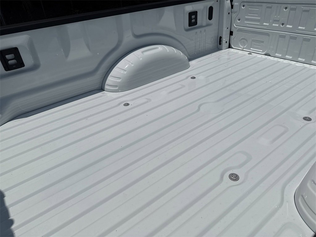New 2025 Ford F350 XLT w/ 360-Degree Camera Package image 24