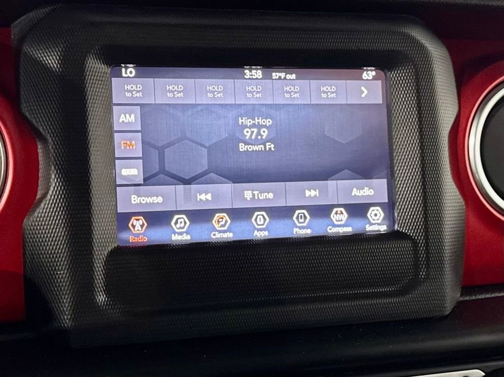 Used 2020 Jeep Wrangler Unlimited Rubicon w/ LED Lighting Group image 18