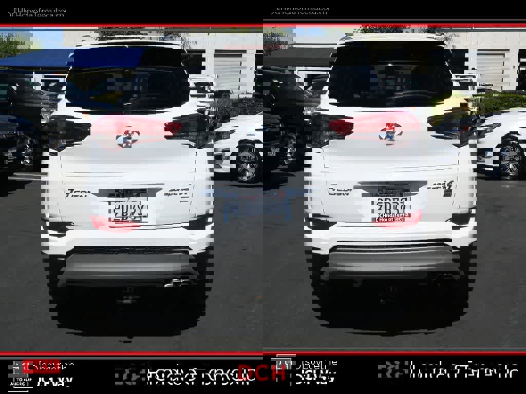 Used 2017 Hyundai Tucson Sport w/ Cargo Package image 6