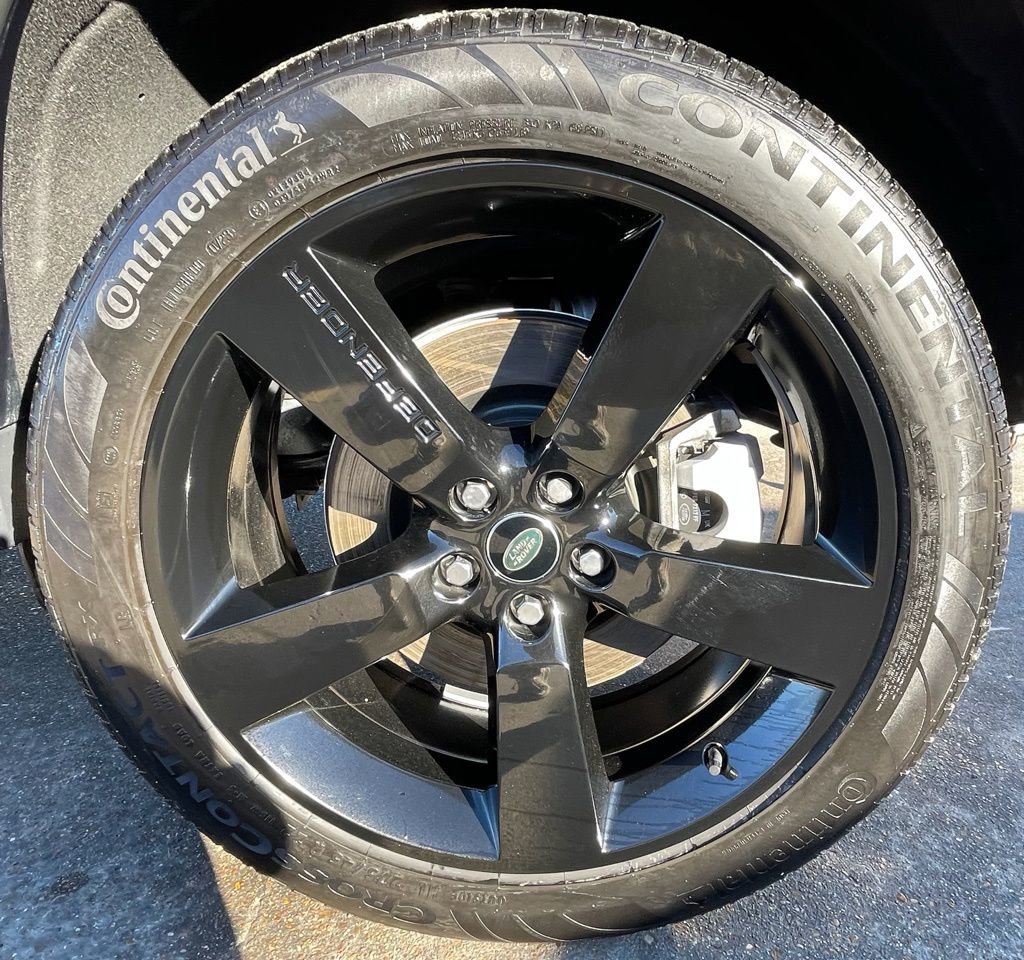 Used 2022 Land Rover Defender 110 X-Dynamic HSE image 15