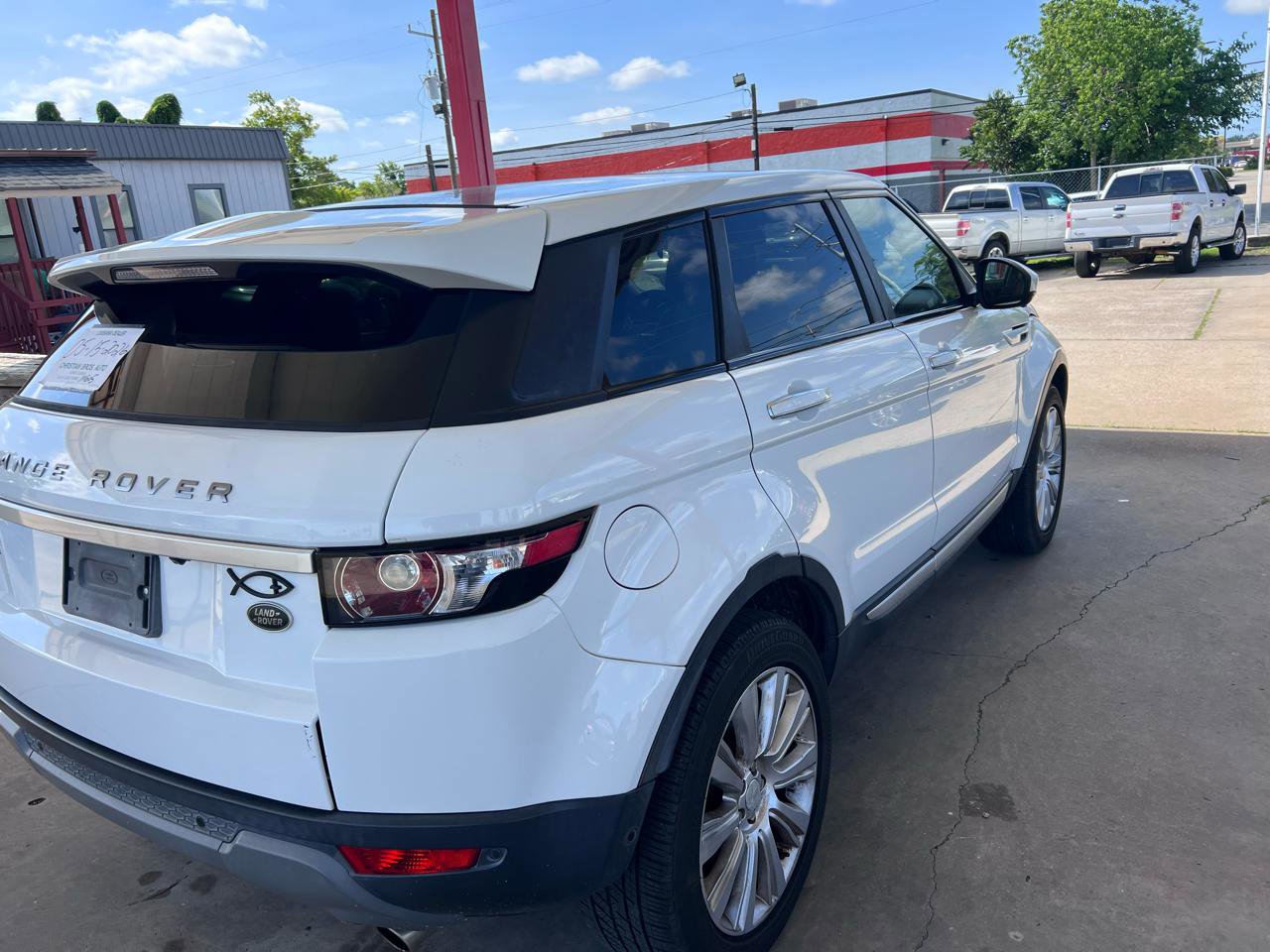 Used 2015 Land Rover Range Rover Evoque Prestige AWD/4WD image 4
