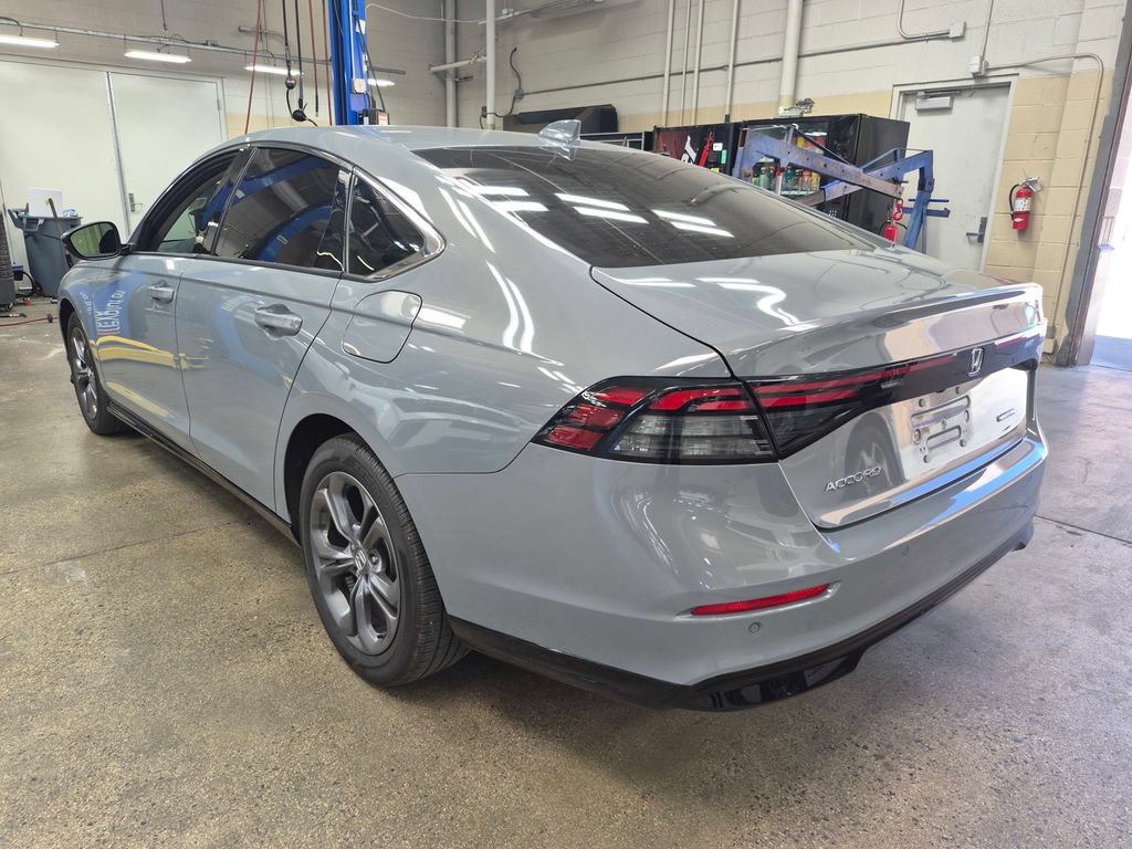 Used 2025 Honda Accord EX-L image 5