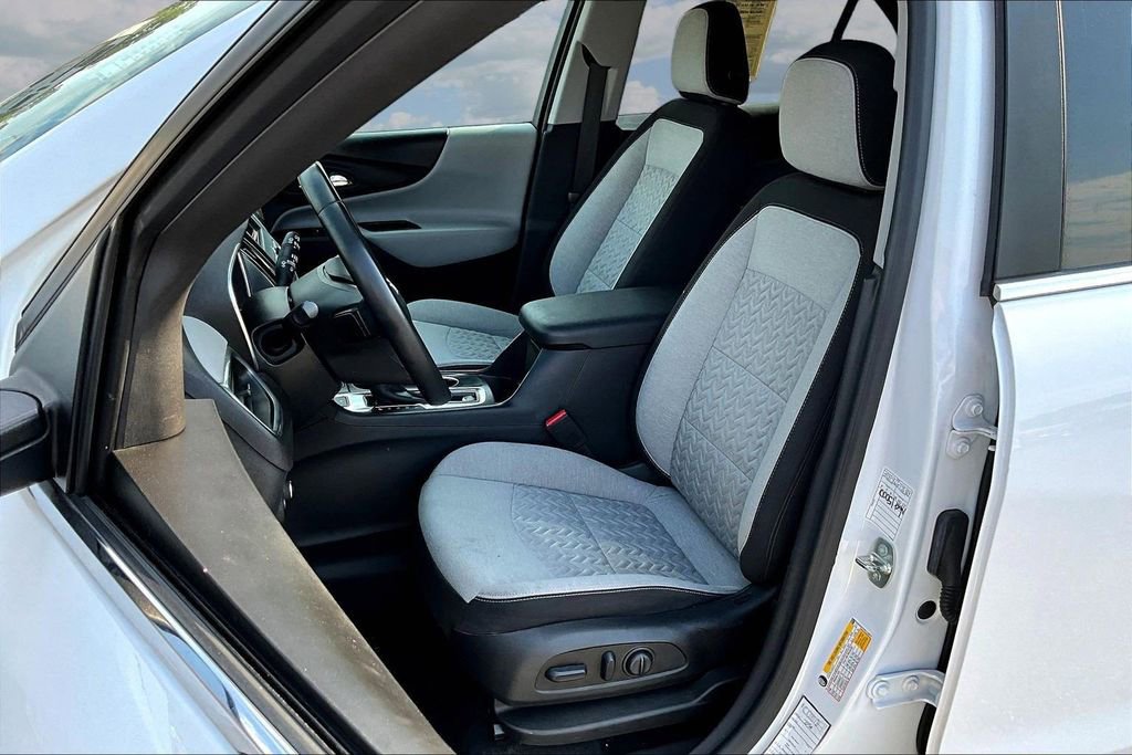 Used 2024 Chevrolet Equinox LT AWD/4WD image 23