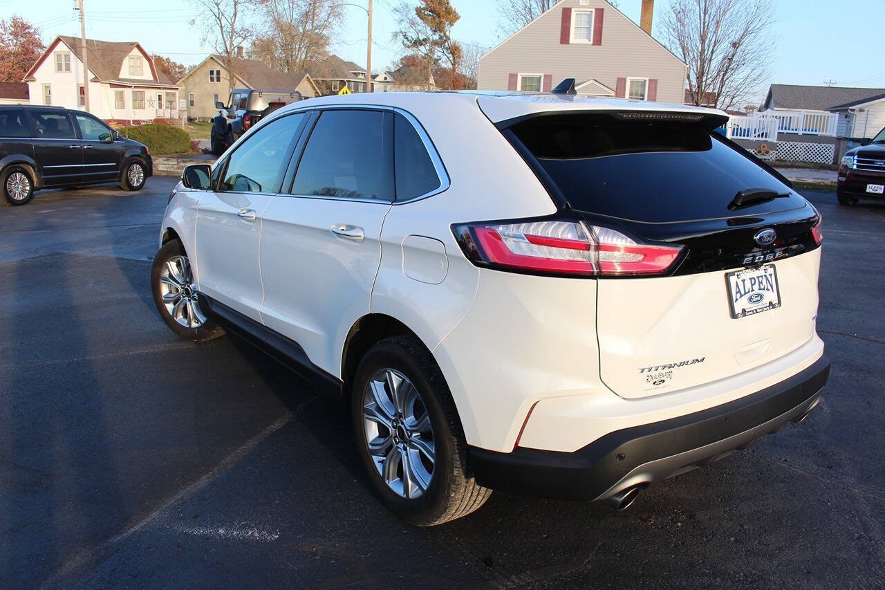Used 2023 Ford Edge Titanium w/ Equipment Group 301A image 7