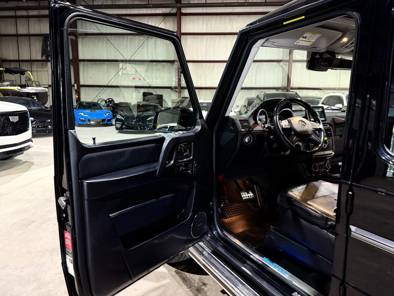Used 2016 Mercedes-Benz G 550 image 12