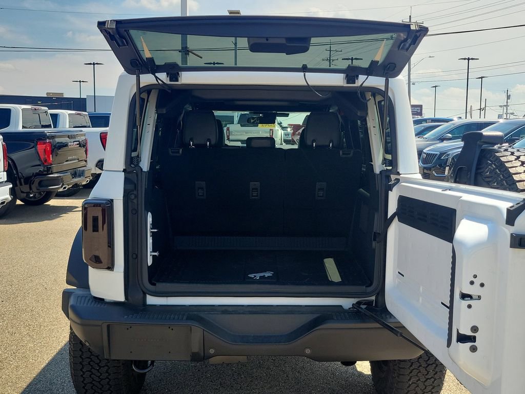 Used 2026 Ford Bronco Badlands AWD/4WD image 9