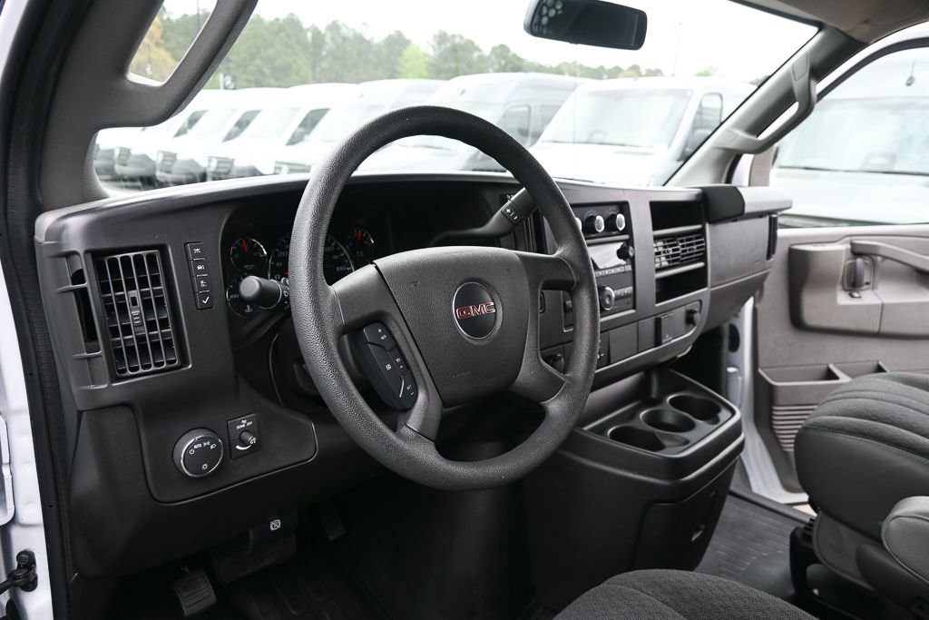 Used 2024 GMC Savana 2500 w/ Driver Convenience Package image 6