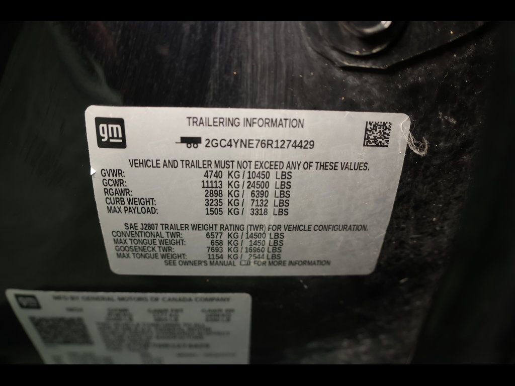 Used 2024 Chevrolet Silverado 2500 LT w/ Convenience Package image 32