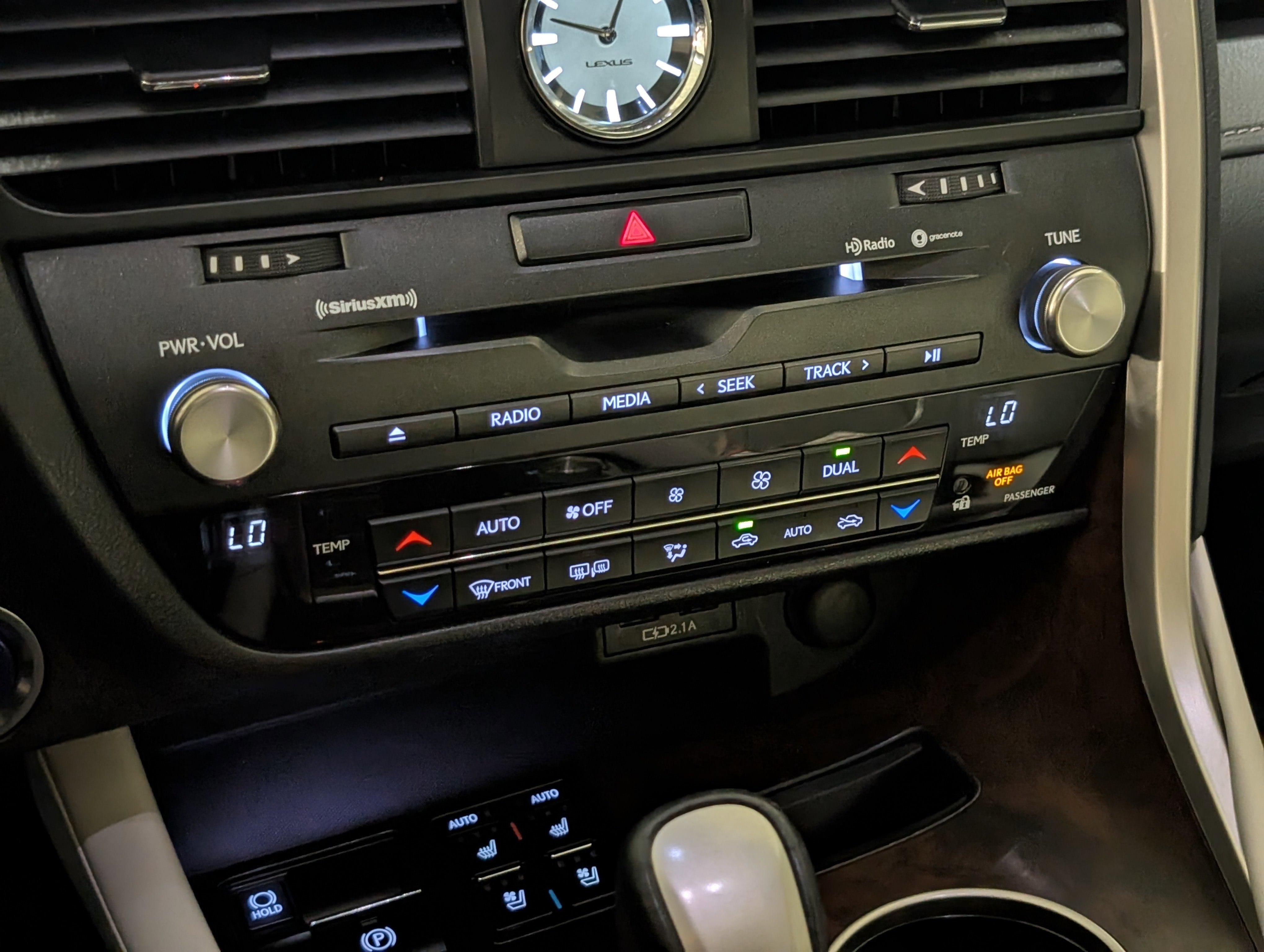 Used 2020 Lexus RX 450h AWD w/ Premium Package image 39