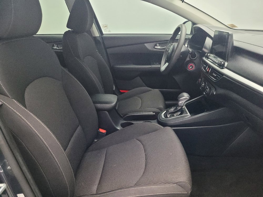 Used 2020 Kia Forte LXS image 21