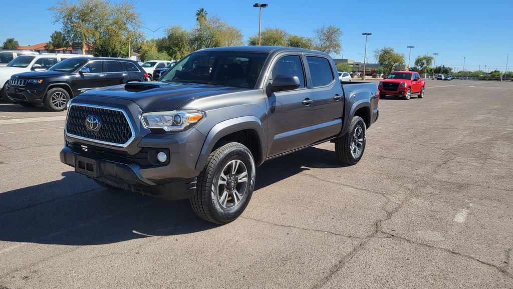 Used 2017 Toyota Tacoma SR5 image 4