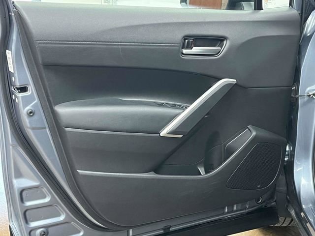 Used 2024 Toyota Corolla Cross XLE image 16
