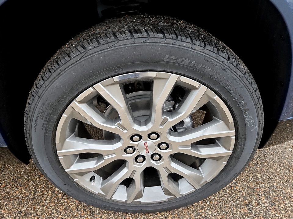 New 2026 GMC Acadia Denali image 37