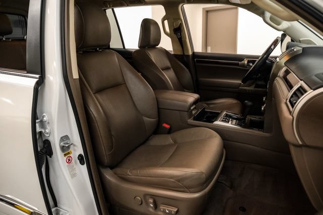 Used 2018 Lexus GX 460 Premium w/ Premium Package AWD/4WD image 30