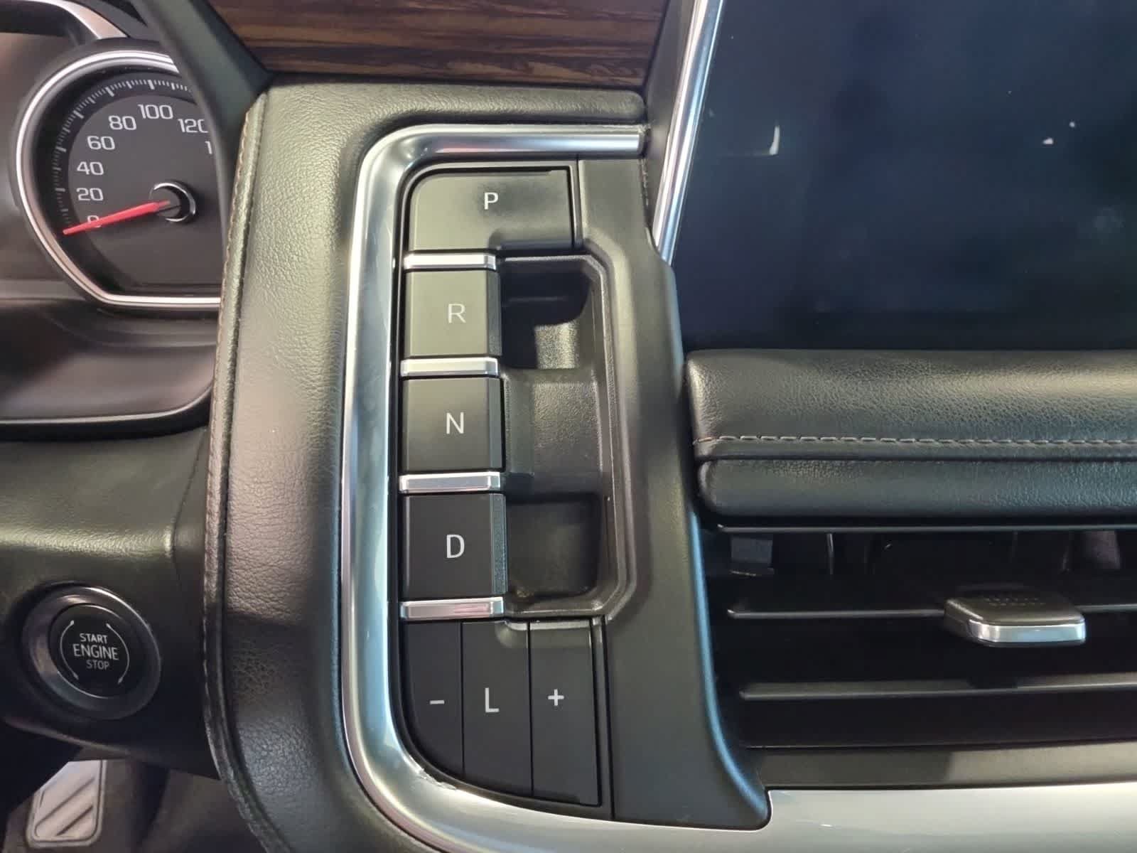 Used 2021 Chevrolet Suburban High Country AWD/4WD image 25
