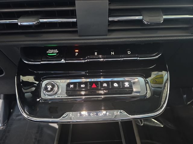 Used 2023 Lincoln Corsair AWD w/ Equipment Group 101A image 24