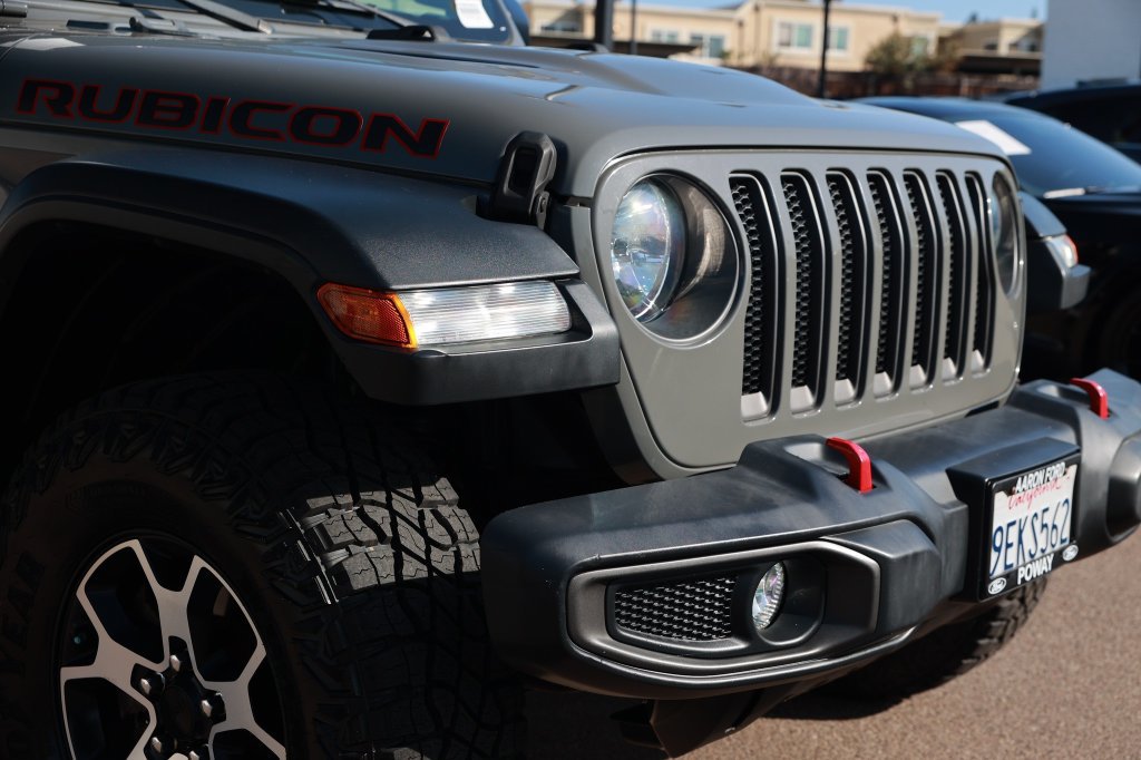 Used 2019 Jeep Wrangler Unlimited Rubicon w/ Cold Weather Group AWD/4WD image 9