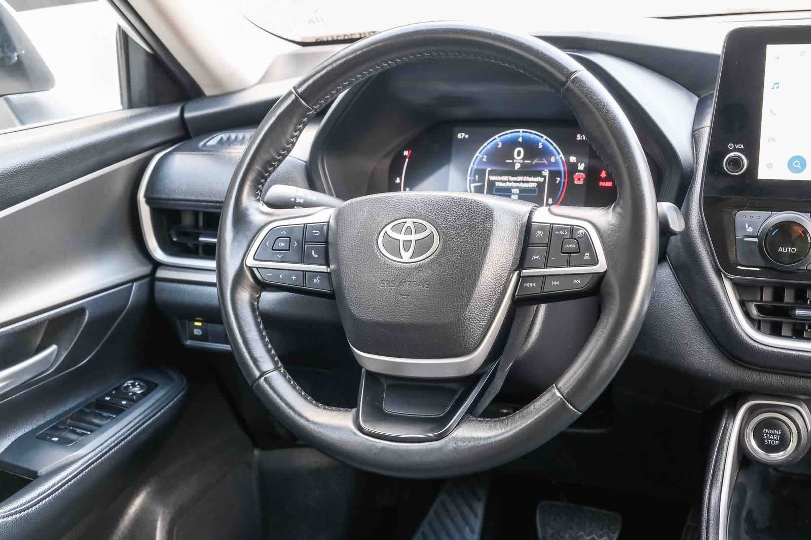 Certified 2025 Toyota Grand Highlander AWD image 16