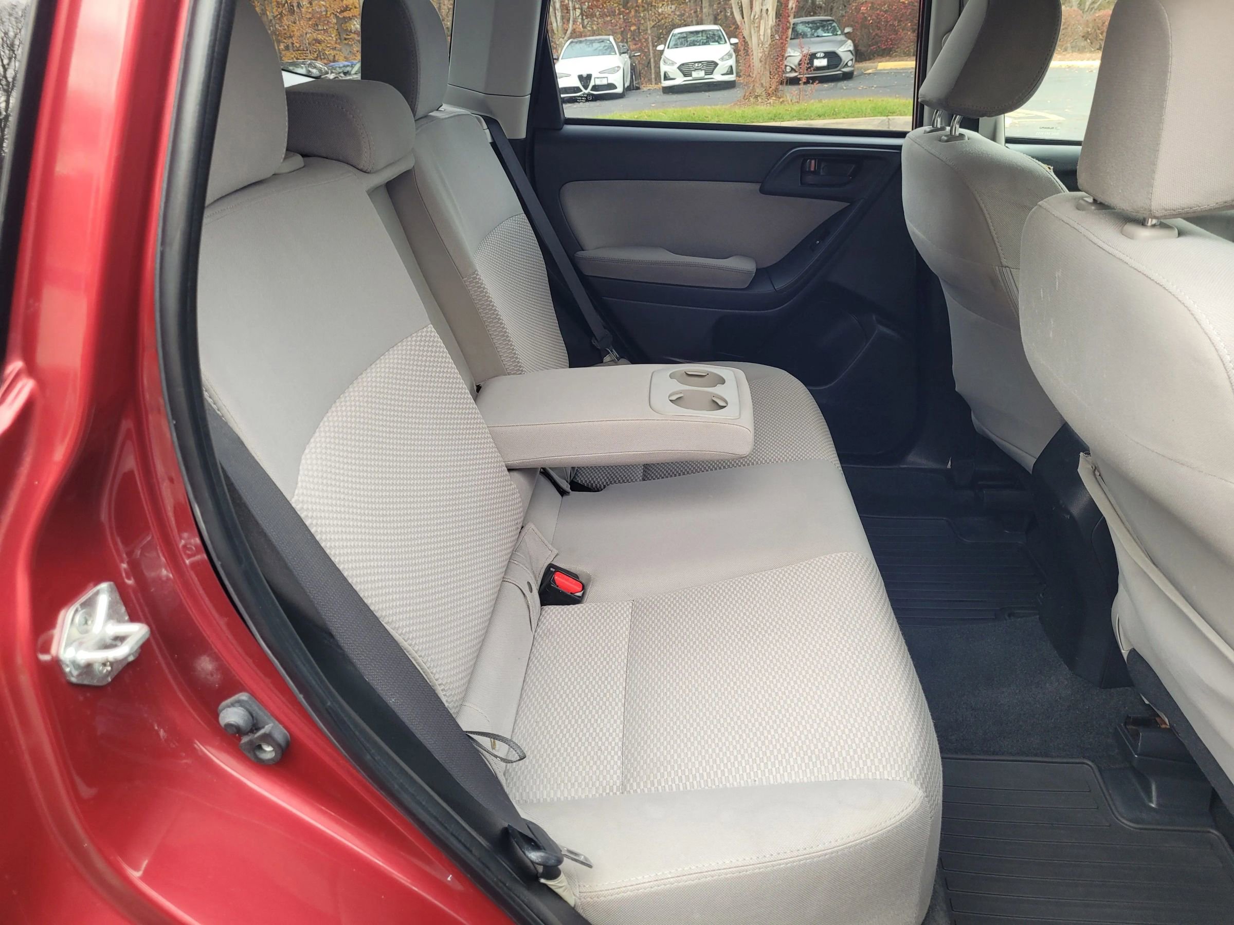 Used 2014 Subaru Forester 2.5i Premium w/ All-Weather Package image 19