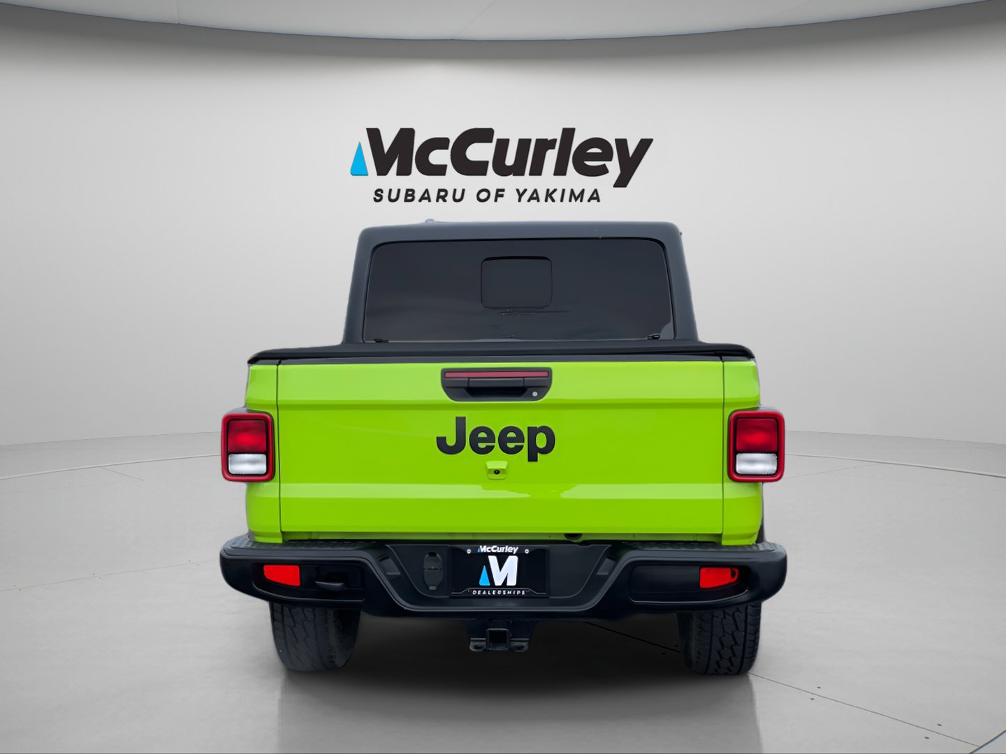 Used 2021 Jeep Gladiator Sport image 4