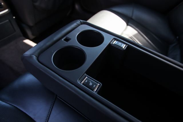 Used 2016 INFINITI Q70 L 3.7 w/ Deluxe Touring Package image 29