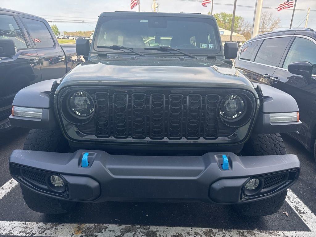 Used 2024 Jeep Wrangler Unlimited AWD/4WD image 2