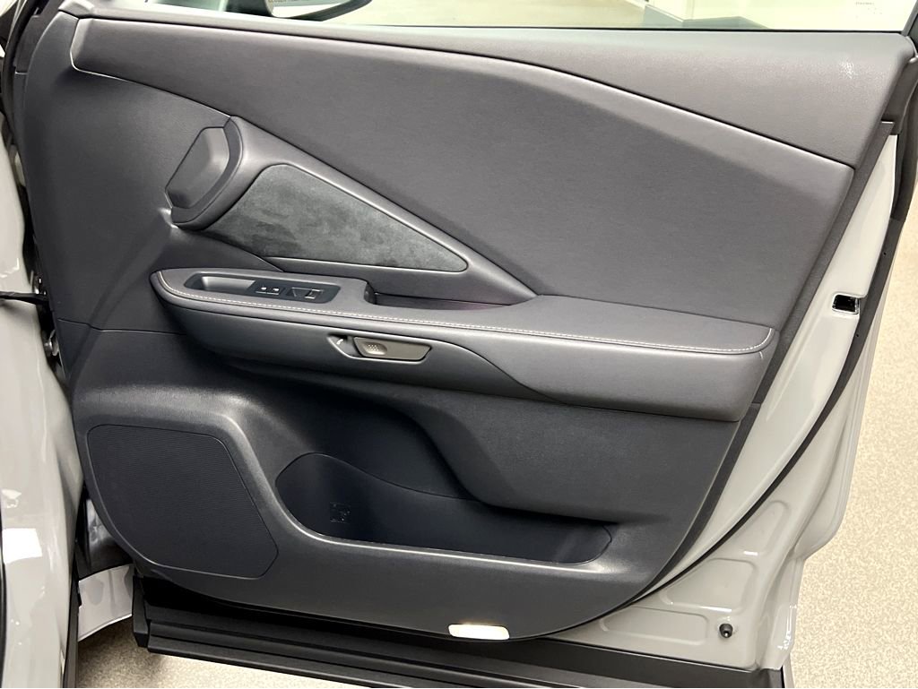 New 2026 Lexus TX 500h AWD image 23