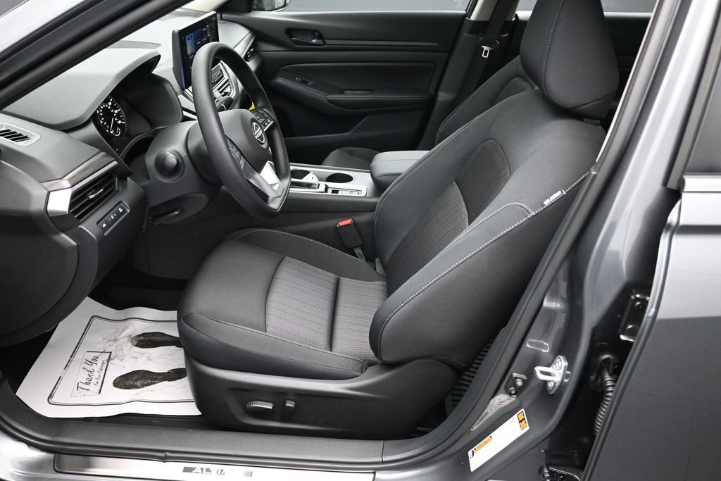New 2026 Nissan Altima 2.5 SV AWD/4WD image 19