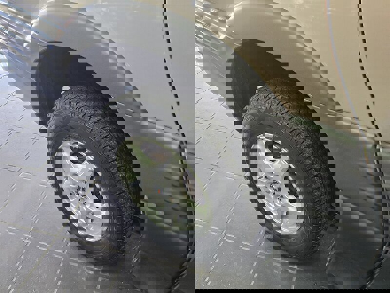 Used 2004 Pontiac Montana Extended w/ Convenience Package #1 image 35