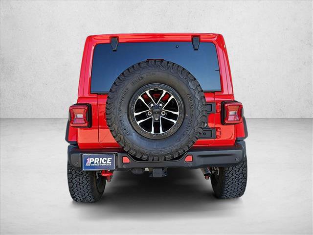 Used 2025 Jeep Wrangler Unlimited Rubicon AWD/4WD image 6