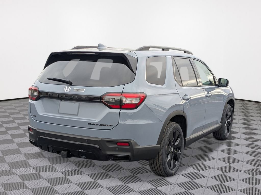 New 2026 Honda Pilot Black Edition image 5