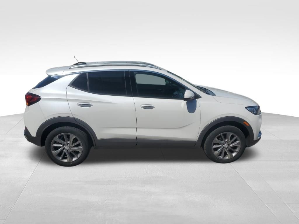 Used 2023 Buick Encore GX Essence w/ Advanced Technology Package image 9