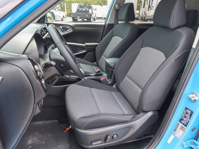 Used 2024 Kia Soul EX FWD image 15